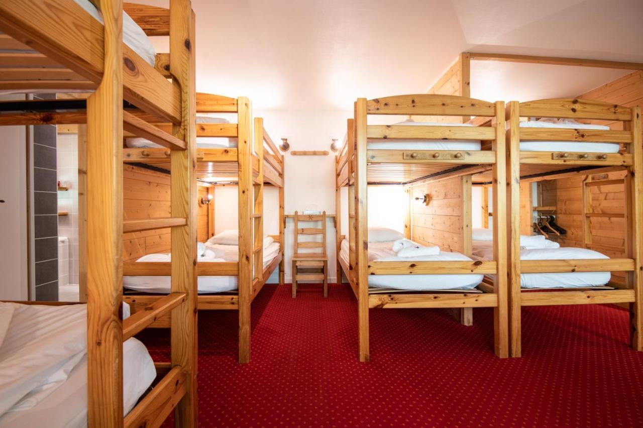 L'Alpage Hotell Le Grand-Bornand Exteriör bild