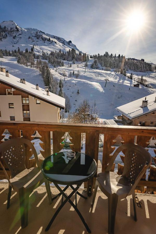 L'Alpage Hotell Le Grand-Bornand Exteriör bild