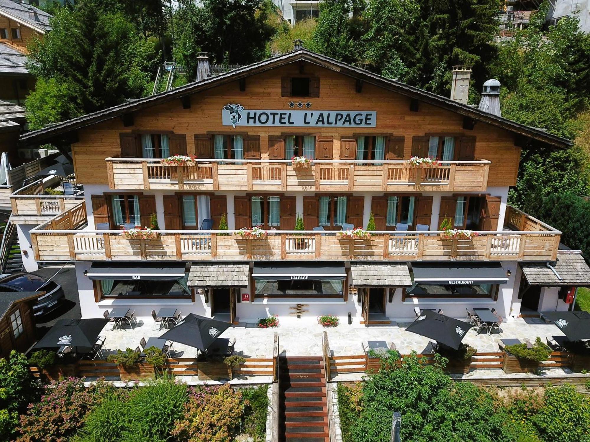 L'Alpage Hotell Le Grand-Bornand Exteriör bild
