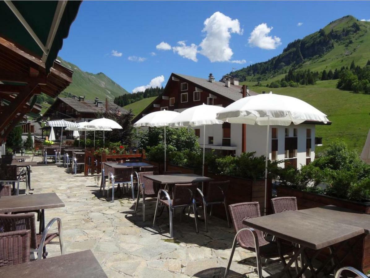 L'Alpage Hotell Le Grand-Bornand Exteriör bild